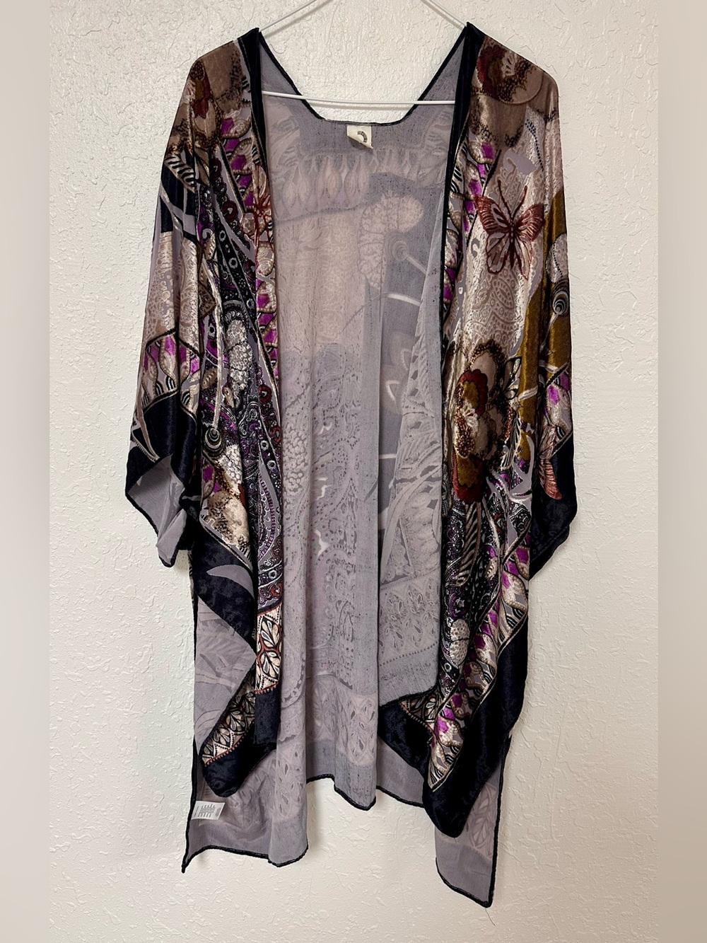 Anthropologie Akemi + Kin Paisley Velvet Burnout Duster Kimono - One Size (OS)